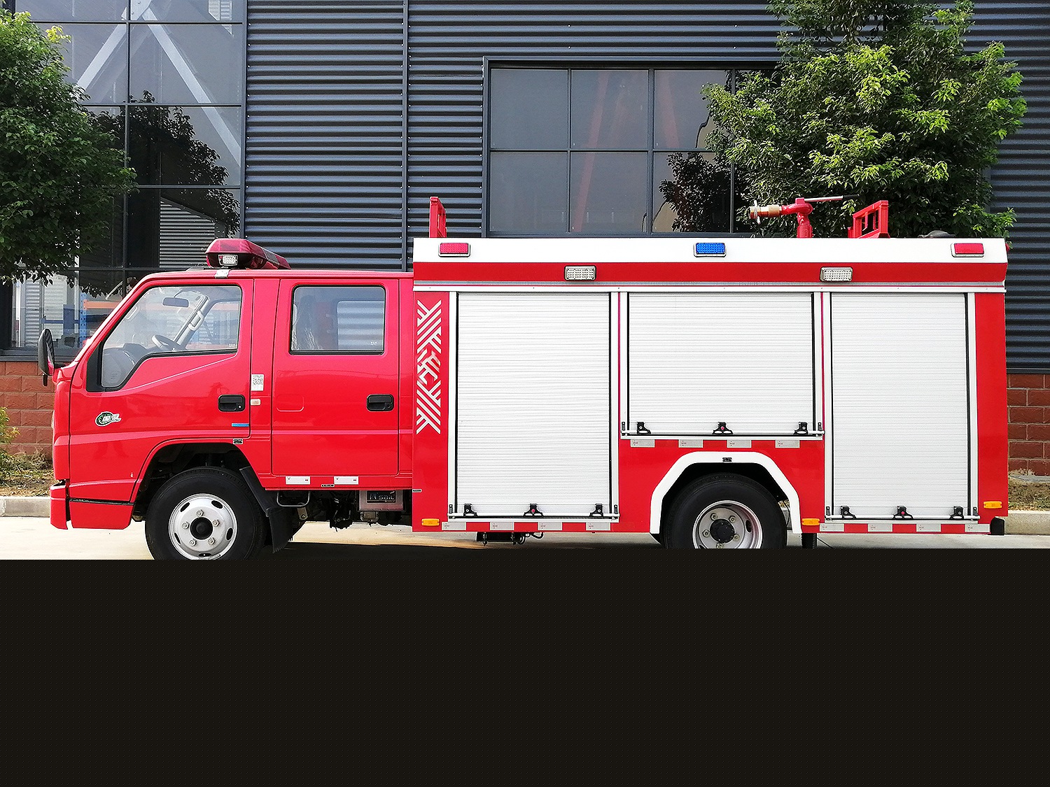 國六江鈴順達2.5立方水罐消防車